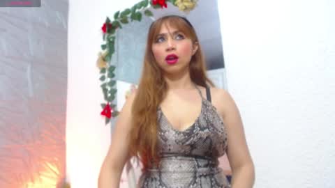 Snapshot of meghan_crouch chatting on 6, 12, 2024 MEGHAN online show from 6, 12, 2024