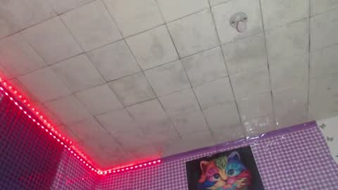 MEGHAN   online show from 20, 12, 2024