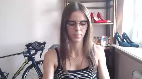 Snapshot of megi_erotic chatting on 4, 5, 2026 Megi online show from 4, 5, 2026