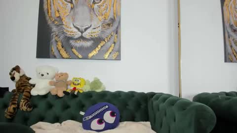 megpalmer online show from 28, 5, 2026