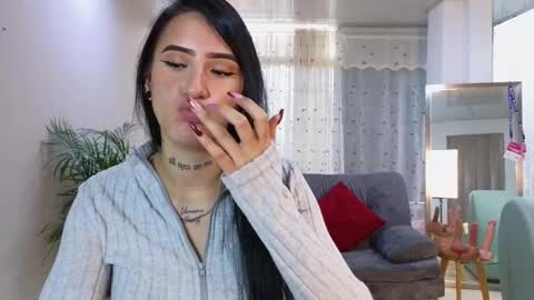 Snapshot of mei_naughtycat chatting on 5, 3, 2025 Mei online show from 5, 3, 2025