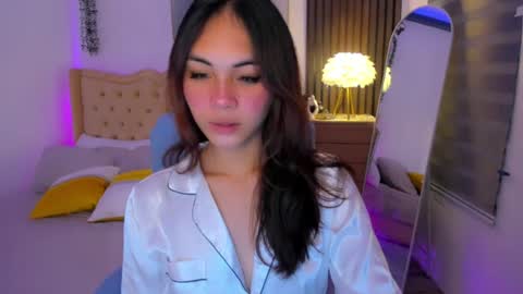 Snapshot of meiluxe chatting on 7, 7, 2026 meiluxe online show from 7, 7, 2026