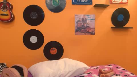 MEIS online show from 2, 12, 2025