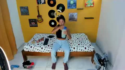 Snapshot of meisevil77 chatting on 23, 6, 2026 MEIS online show from 23, 6, 2026