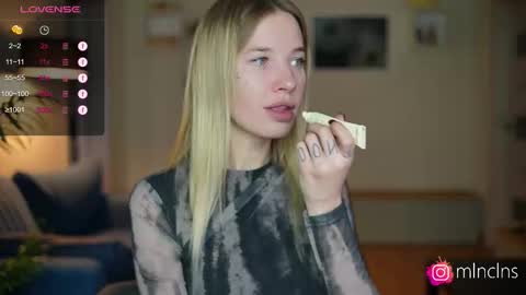 MELANIE  PVT ONLY 60TK PER MIN online show from 19, 10, 2025