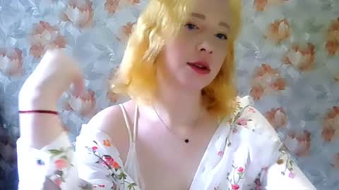 Snapshot of mel_mellie chatting on 30, 4, 2026 Mel Mellie online show from 30, 4, 2026