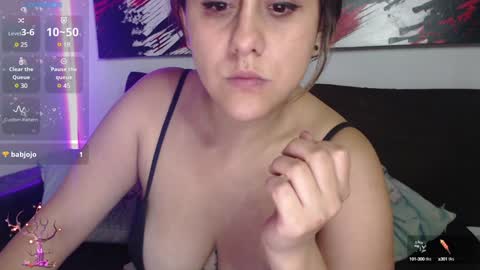 Snapshot of mel_raise chatting on 11, 1, 2025 mel raise online show from 11, 1, 2025