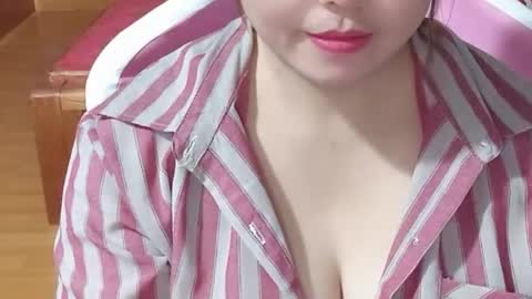 mela7386 online show from 16, 1, 2026