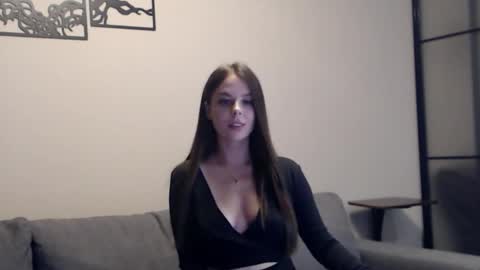 meladams online show from 19, 10, 2025