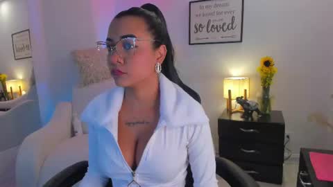 melan_owen online show from 29, 6, 2026