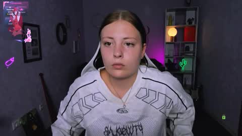 Snapshot of melani_bumm chatting on 22, 9, 2025 melani_bumm online show from 22, 9, 2025