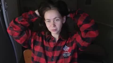 Snapshot of melania____ chatting on 22, 11, 2025 Mila online show from 22, 11, 2025