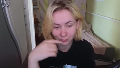 Mila online show from 21, 4, 2026