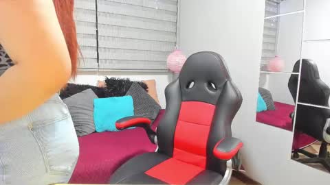 Snapshot of melanie_hh chatting on 27, 12, 2024 Melanie online show from 27, 12, 2024