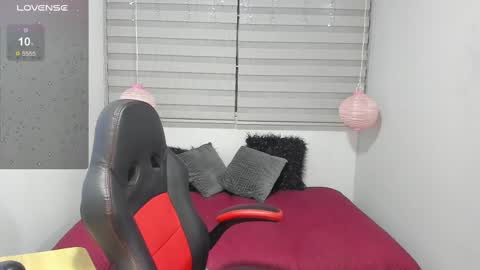 Snapshot of melanie_hh chatting on 16, 2, 2025 Melanie online show from 16, 2, 2025