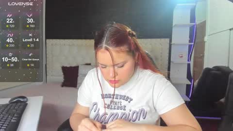 Snapshot of melanie_hh chatting on 10, 3, 2025 Melanie online show from 10, 3, 2025