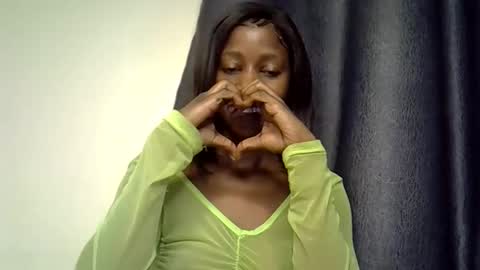 melanie_nay online show from 19, 9, 2025