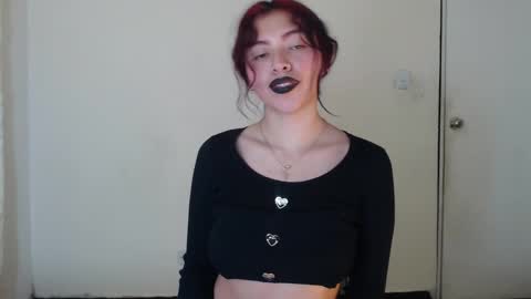 Snapshot of melanie_roux_ chatting on 20, 2, 2025 Melanie roux online show from 20, 2, 2025