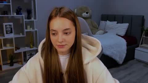 MelanieAlves online show from 29, 11, 2025