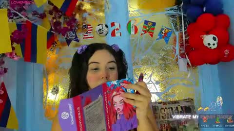 Snapshot of melaniecooperr chatting on 7, 7, 2026 Melaniecooper online show from 7, 7, 2026