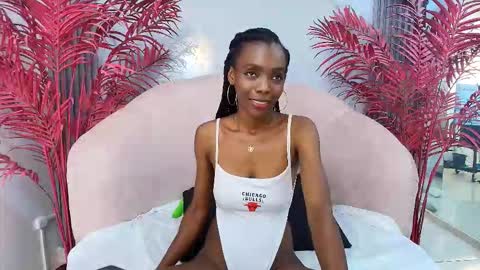 Snapshot of melaniepatton chatting on 2, 10, 2025 Melanie online show from 2, 10, 2025