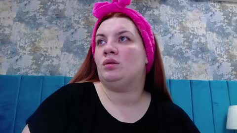 melanniebrown online show from 4, 1, 2025