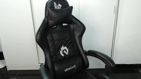 Melannie online show from 23, 4, 2026