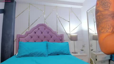 MelanyLuv online show from 13, 12, 2024