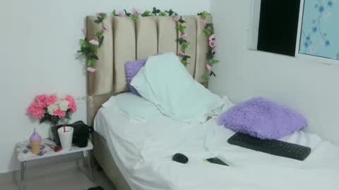 melany_mayerss online show from 9, 3, 2025