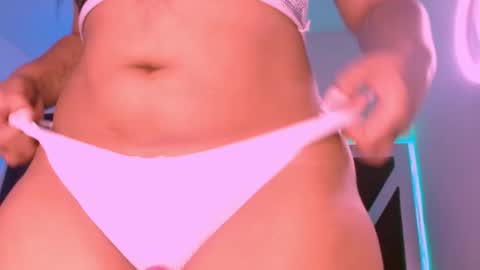 Snapshot of melany_tylor chatting on 25, 2, 2026 melany tylor online show from 25, 2, 2026