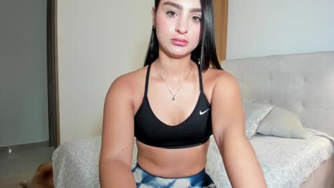 Snapshot of melanyrosse chatting on 15, 9, 2025 Melany online show from 15, 9, 2025