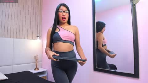 Melany online show from 10, 4, 2026