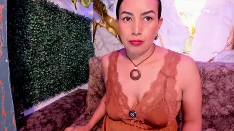 Snapshot of meleekxxx chatting on 12, 5, 2026 MeleekXXX online show from 12, 5, 2026