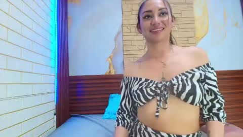 Snapshot of melek_sunderpri chatting on 22, 5, 2026 melek_sunderpri online show from 22, 5, 2026