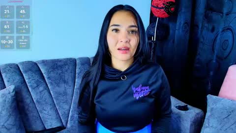    Independent model online show from 26, 9, 2025