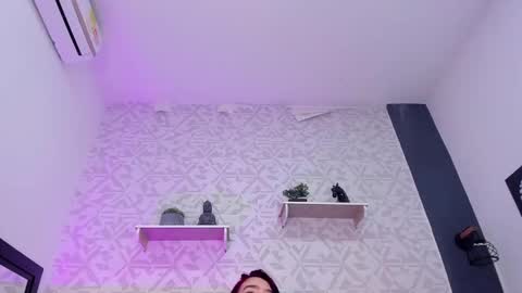 Mel online show from 5, 3, 2026