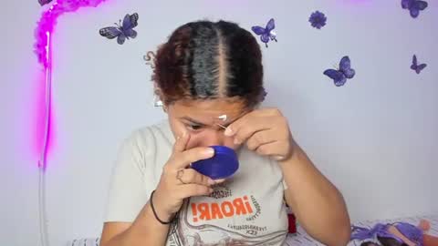 Snapshot of melinamartins chatting on 19, 6, 2026 M E L I N A online show from 19, 6, 2026