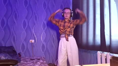 Snapshot of melinasandi chatting on 7, 4, 2026 Sofia online show from 7, 4, 2026