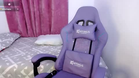 melinna706702 online show from 8, 10, 2025