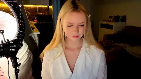 Snapshot of meliss_ss chatting on 15, 7, 2026 Mel or Lissa 3 Welcome here online show from 15, 7, 2026