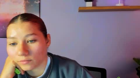 Snapshot of melissa_kandy chatting on 18, 10, 2025 melissa_kandy online show from 18, 10, 2025