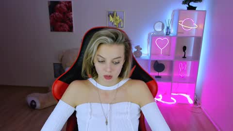 Melissa online show from 4, 2, 2025