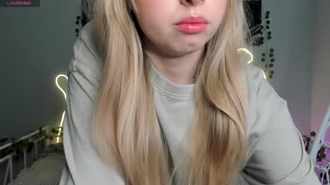 Snapshot of melissa_sshy chatting on 23, 12, 2024 Melissa HOT CONTENT HERE online show from 23, 12, 2024