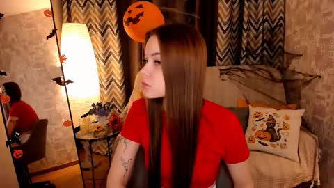 Melisa online show from 2, 11, 2025