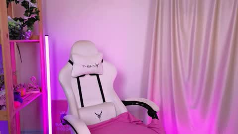 Snapshot of melissagray_ chatting on 14, 9, 2025 melissagray_ online show from 14, 9, 2025