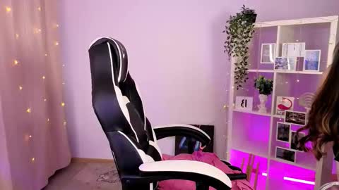 Snapshot of melissagray_ chatting on 4, 10, 2025 melissagray_ online show from 4, 10, 2025