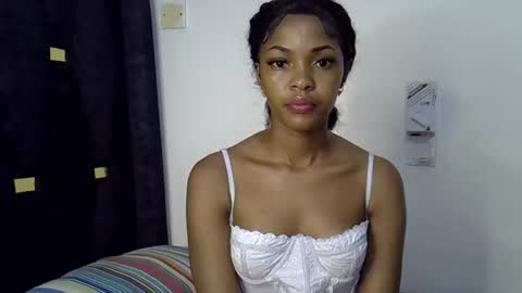 Snapshot of melissah_hot chatting on 13, 5, 2026 melissah_hot online show from 13, 5, 2026