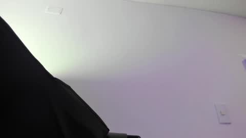 M E L I S S A  online show from 21, 12, 2024