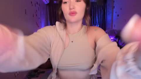 Snapshot of melissakellerr chatting on 21, 9, 2025 Melissa Keller online show from 21, 9, 2025