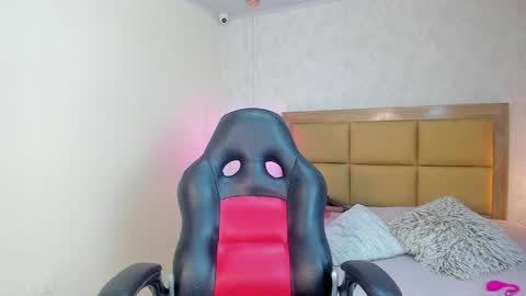    online show from 26, 2, 2026